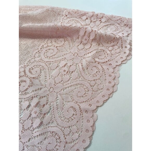 Vintage 90s pink curtain, contemporary ladder work lace, floral scalloped edge - Picture 6 of 9